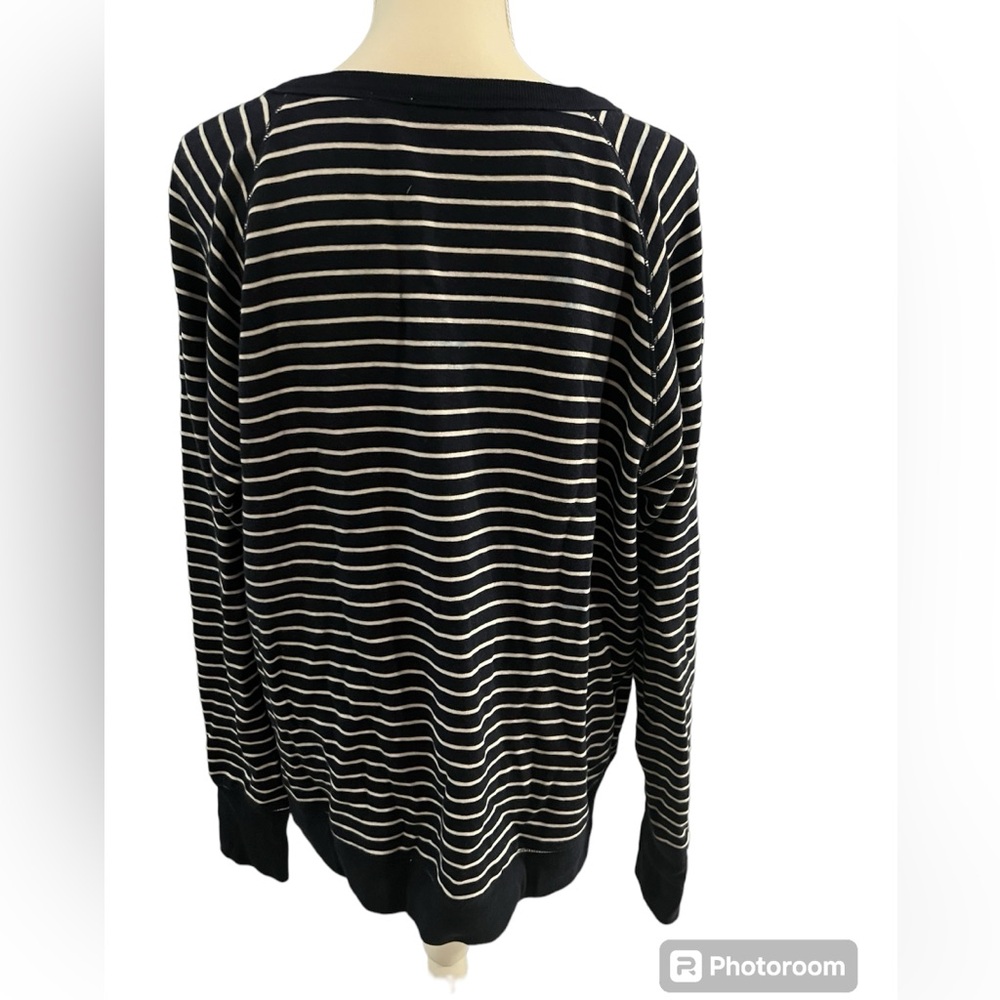 Gap-Navy/white stripe sweatshirt/sweater-Size L-Gently worn-Good condition. - Picture 7 of 8